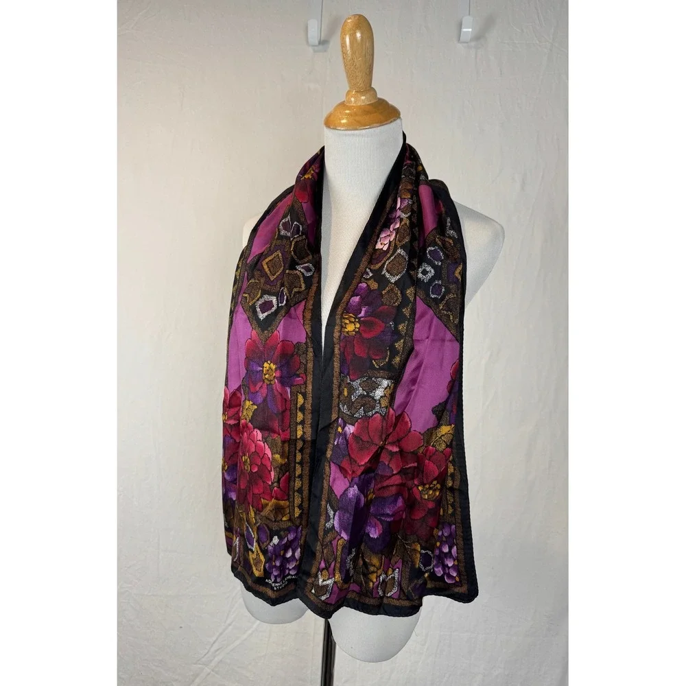 Adrienne Landau vibrant vintage